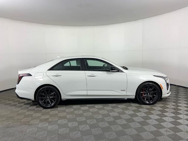 2022 Cadillac CT4-V 4dr Sdn