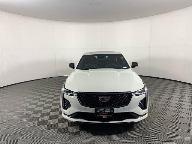 2022 Cadillac CT4-V 4dr Sdn