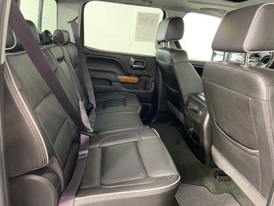 2017 Chevrolet Silverado 3500 HD Crew Cab Long Box 4-Wheel Drive High Country