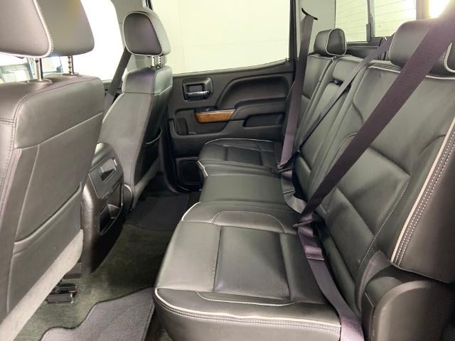 2017 Chevrolet Silverado 3500 HD Crew Cab Long Box 4-Wheel Drive High Country