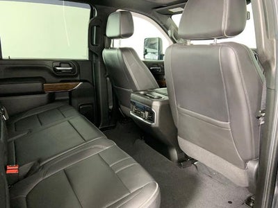 2022 Chevrolet Silverado 3500 HD Crew Cab Standard Box 4-Wheel Drive High Country