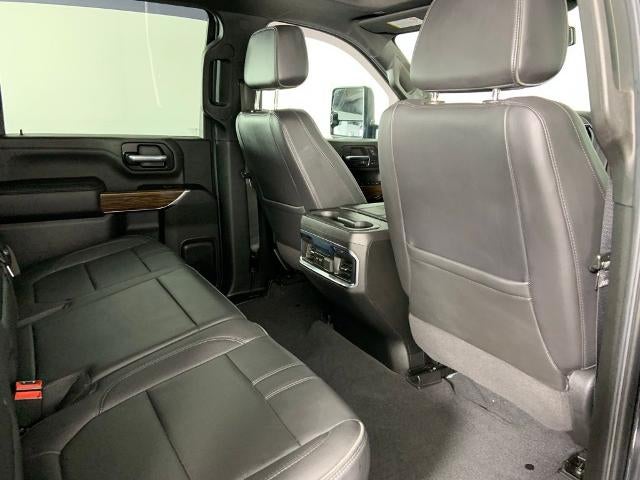 2022 Chevrolet Silverado 3500 HD Crew Cab Standard Box 4-Wheel Drive High Country