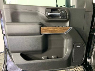 2022 Chevrolet Silverado 3500 HD Crew Cab Standard Box 4-Wheel Drive High Country