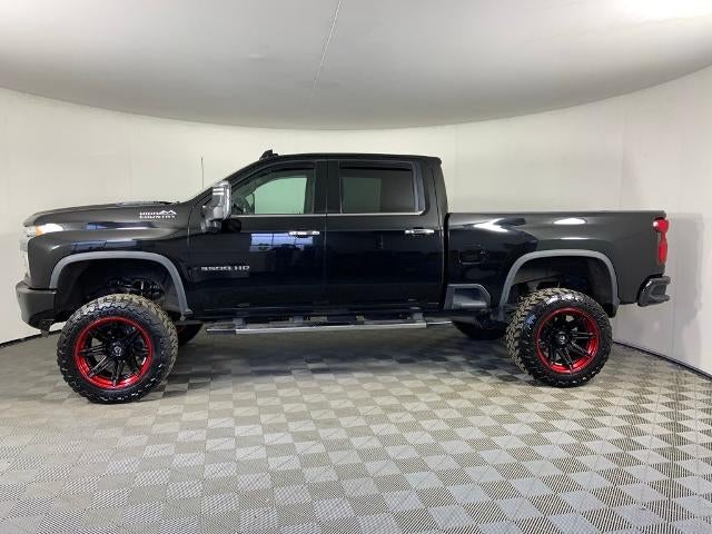 2022 Chevrolet Silverado 3500 HD Crew Cab Standard Box 4-Wheel Drive High Country