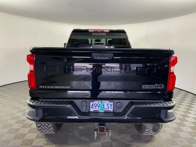2022 Chevrolet Silverado 3500 HD Crew Cab Standard Box 4-Wheel Drive High Country