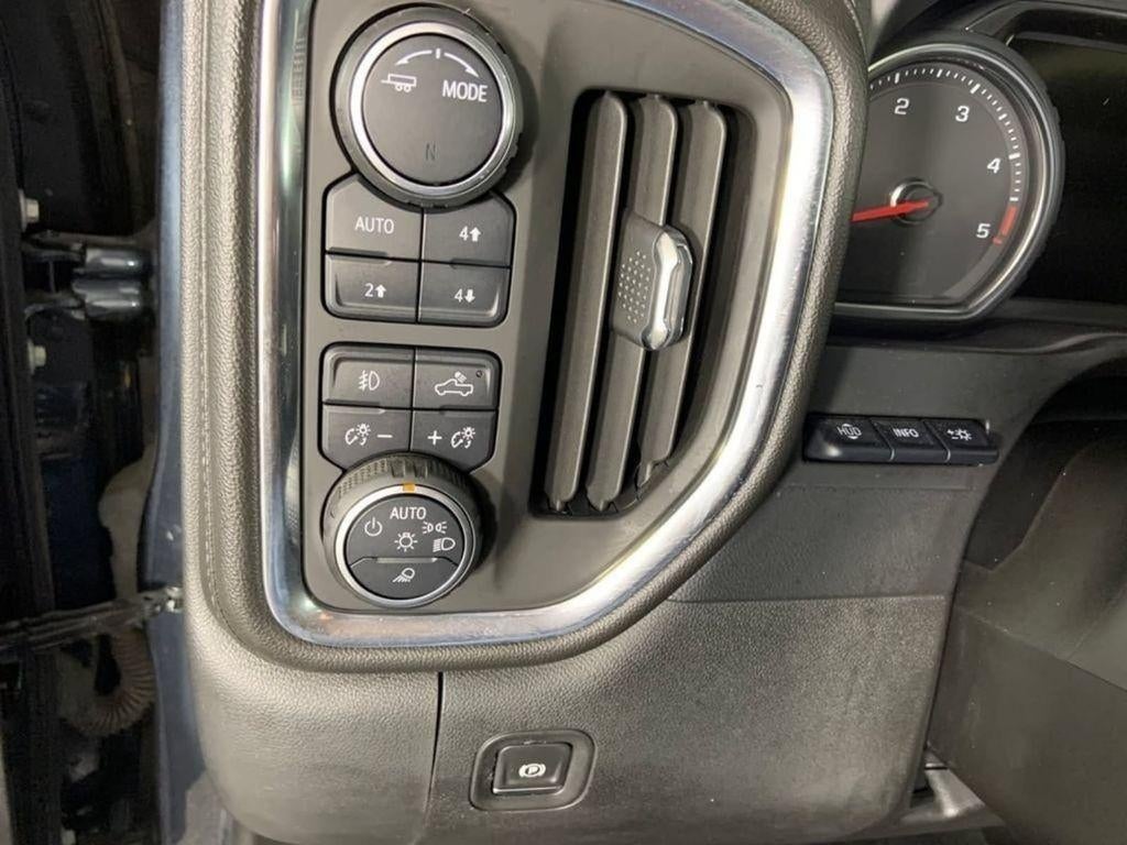 2020 Chevrolet Silverado 3500 HD Crew Cab Long Box 4-Wheel Drive High Country