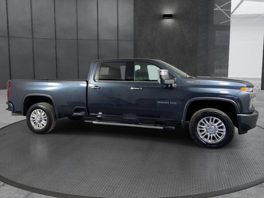 2020 Chevrolet Silverado 3500 HD Crew Cab Long Box 4-Wheel Drive High Country