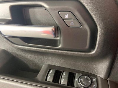 2020 Chevrolet Silverado 1500 Crew Cab Short Box 4-Wheel Drive Custom