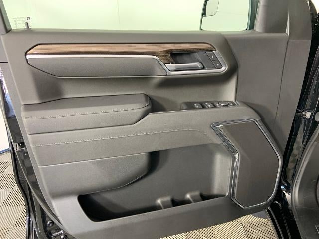 2026 Chevrolet Silverado 1500 Crew Cab Short Box 4-Wheel Drive RST