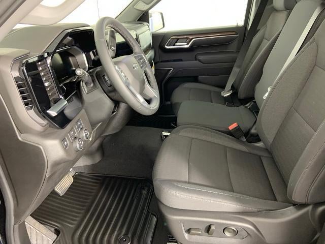 2026 Chevrolet Silverado 1500 Crew Cab Short Box 4-Wheel Drive RST