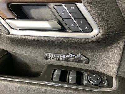 2025 Chevrolet Silverado 1500 Crew Cab Short Box 4-Wheel Drive High Country