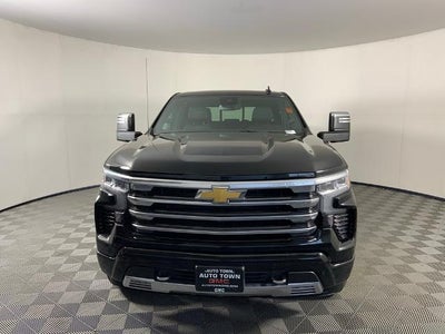 2025 Chevrolet Silverado 1500 Crew Cab Short Box 4-Wheel Drive High Country