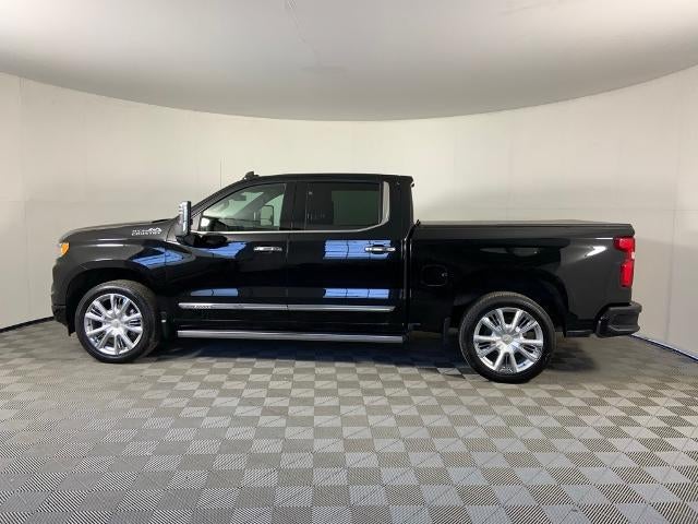 2025 Chevrolet Silverado 1500 Crew Cab Short Box 4-Wheel Drive High Country