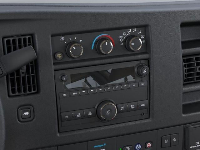 2025 GMC Savana Passenger 3500 3500 Regular Wheelbase Rear-Wheel Drive 1LT