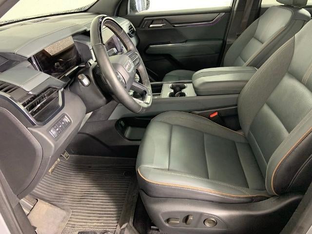 2024 GMC Acadia AWD AT4