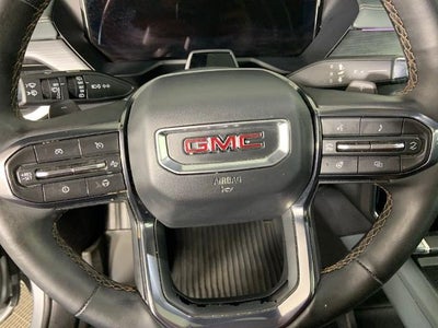 2024 GMC Acadia AWD AT4