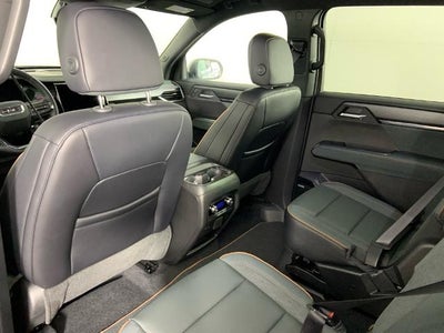 2026 GMC Acadia AWD AT4