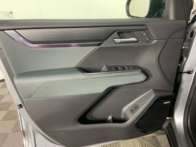 2026 GMC Acadia AWD AT4