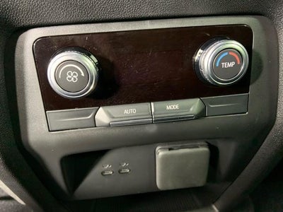 2026 GMC Acadia AWD AT4