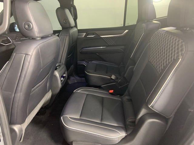 2024 GMC Acadia AWD Denali