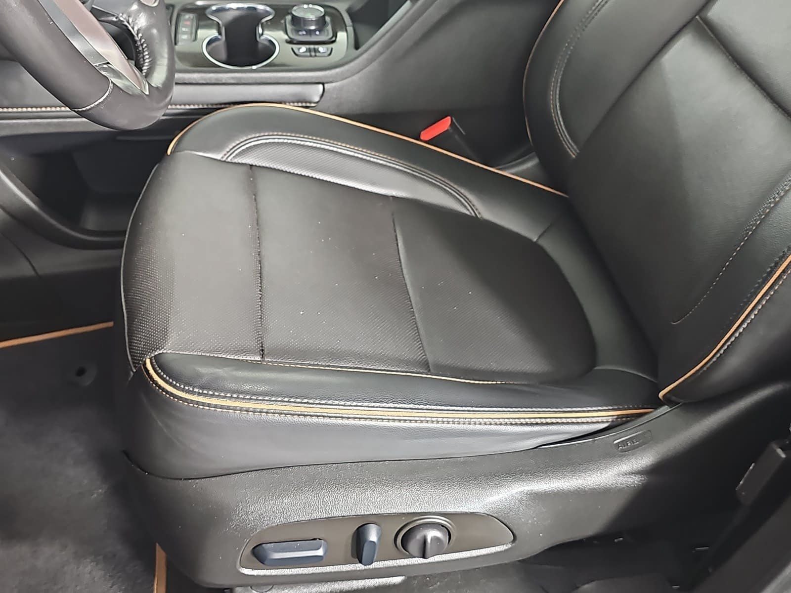 2022 GMC Acadia AWD AT4