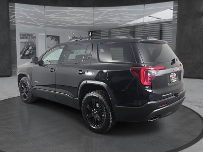 2022 GMC Acadia AWD AT4