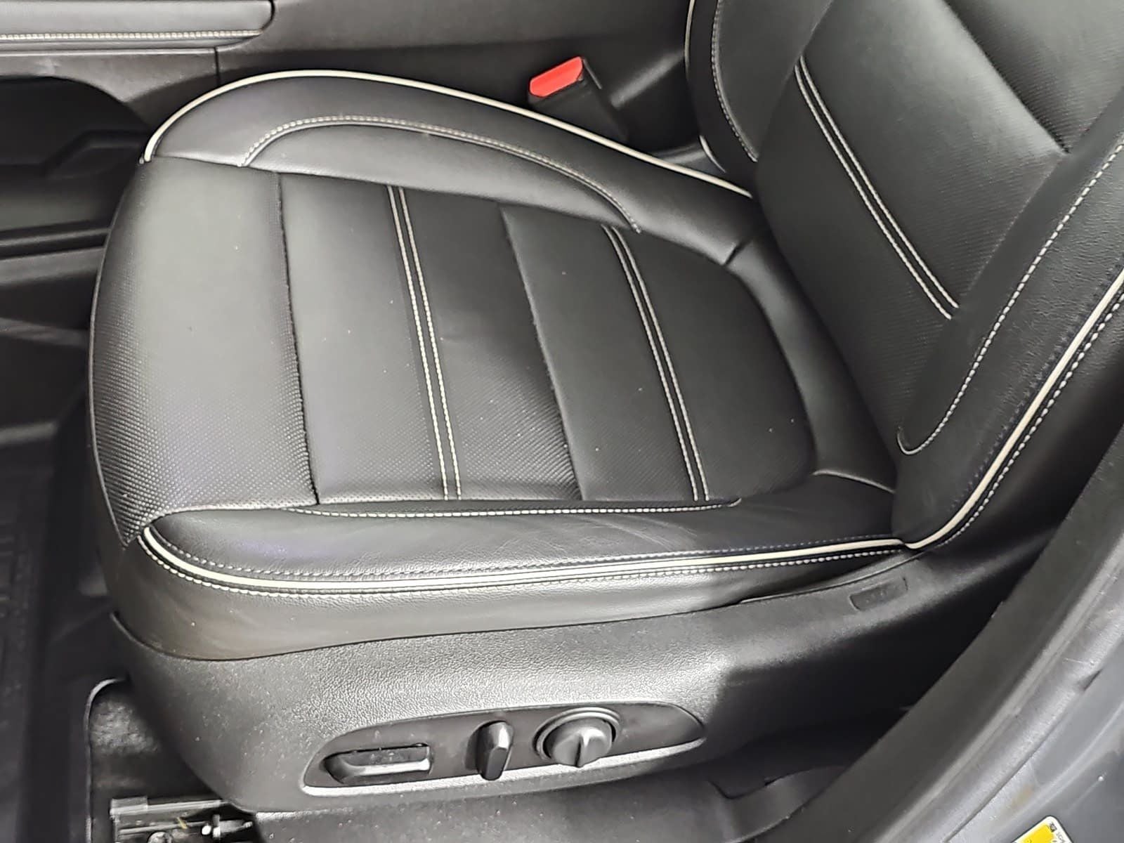 2020 GMC Acadia FWD Denali