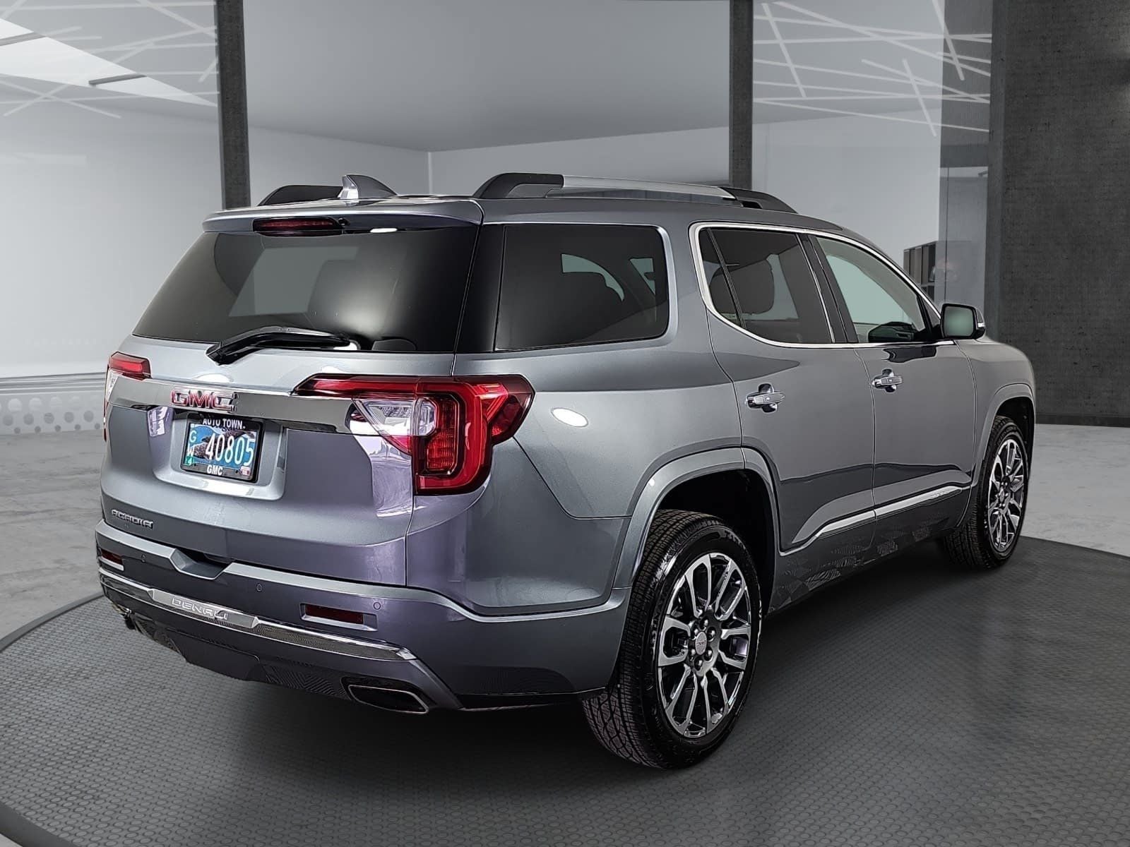 2020 GMC Acadia FWD Denali