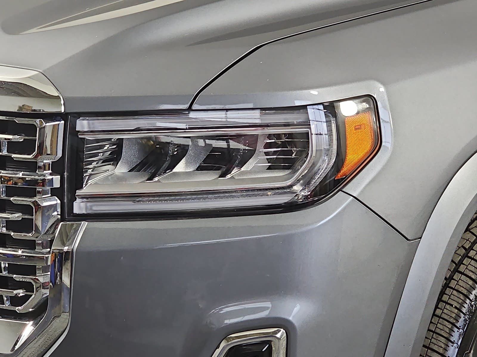 2020 GMC Acadia FWD Denali