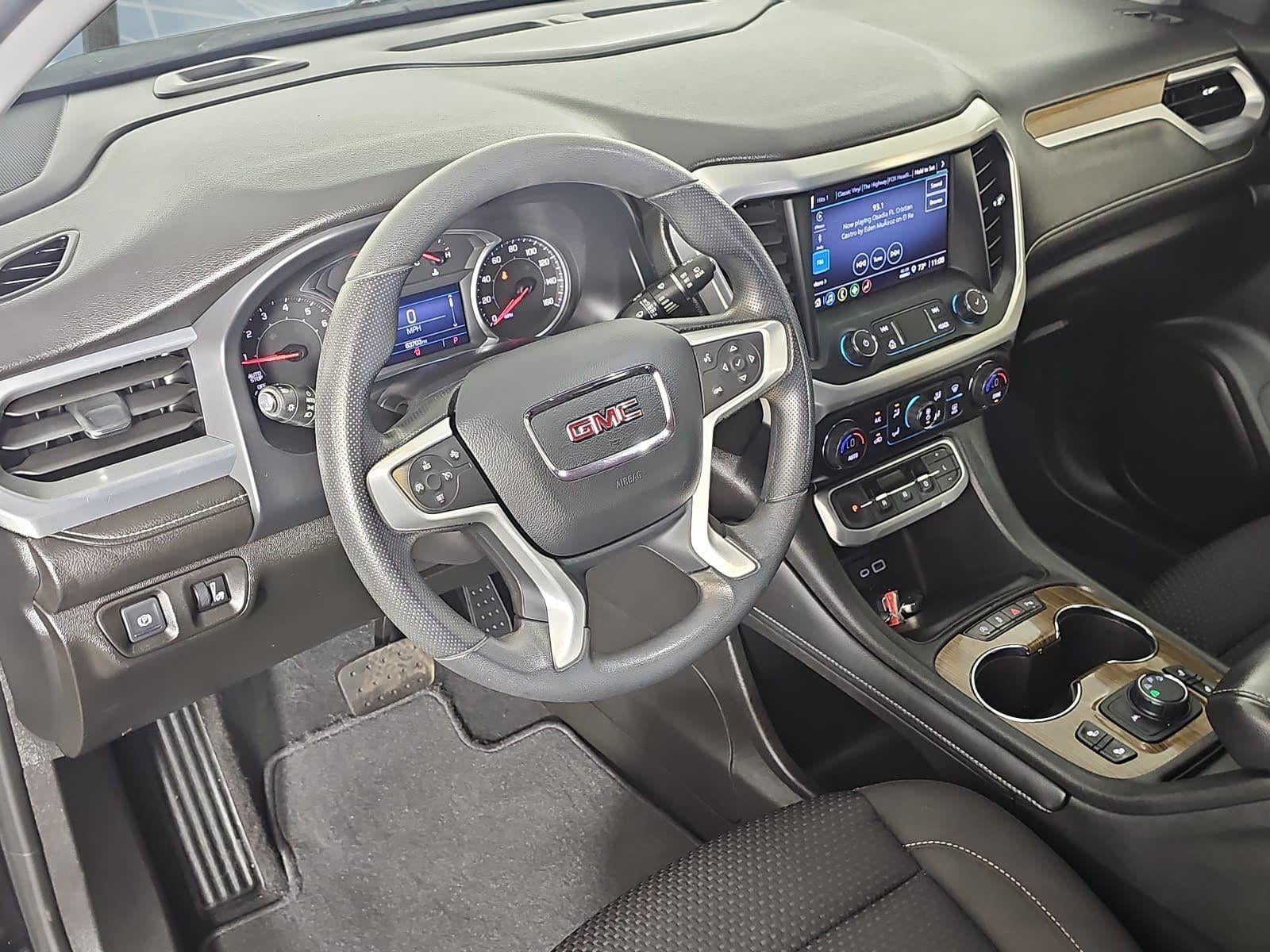 2022 GMC Acadia AWD SLE