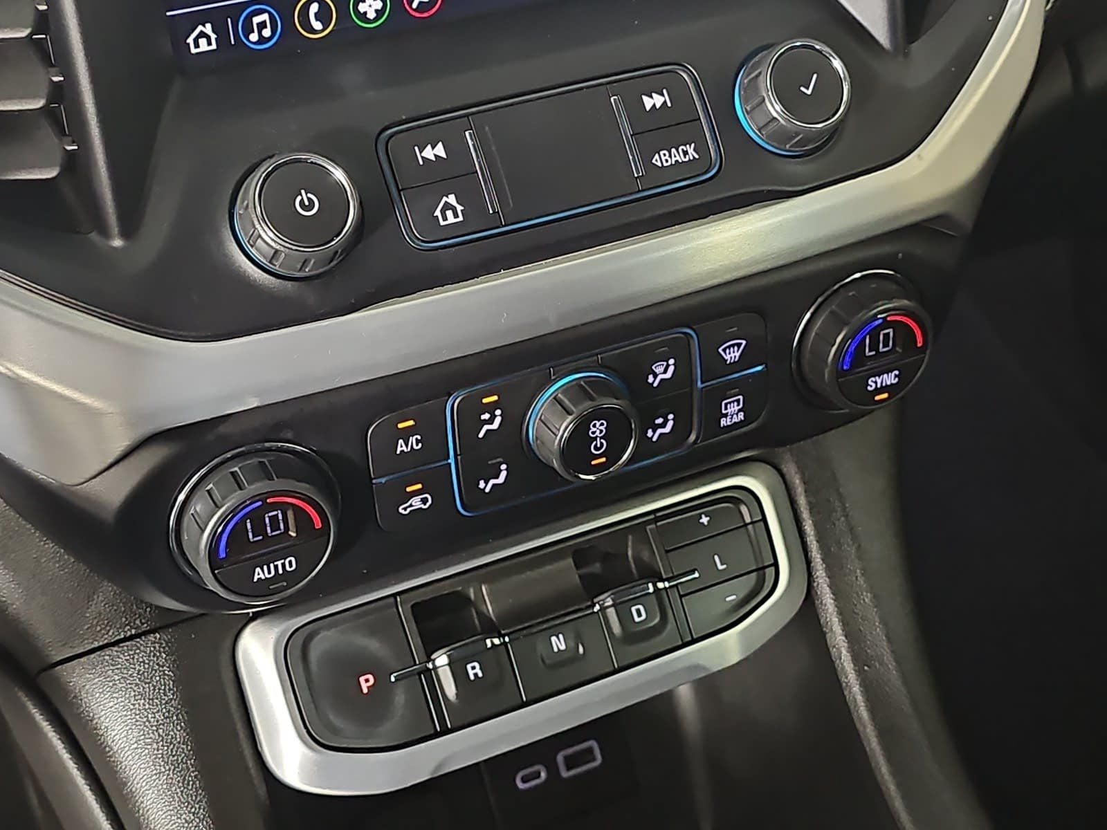 2022 GMC Acadia AWD SLE