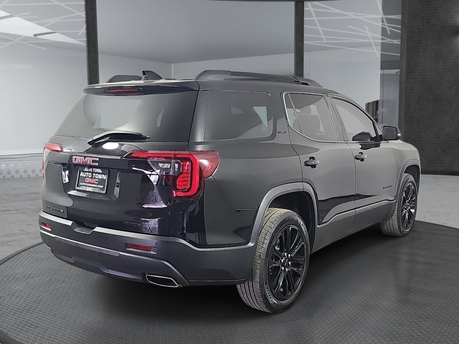 2022 GMC Acadia AWD SLE