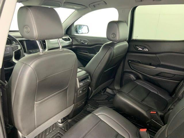 2023 GMC Acadia AWD SLT