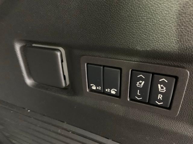 2024 GMC Yukon 4WD 4dr AT4