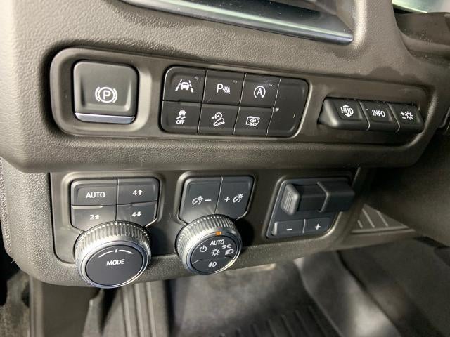 2024 GMC Yukon 4WD 4dr AT4