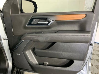 2025 GMC Yukon 4WD 4dr Denali