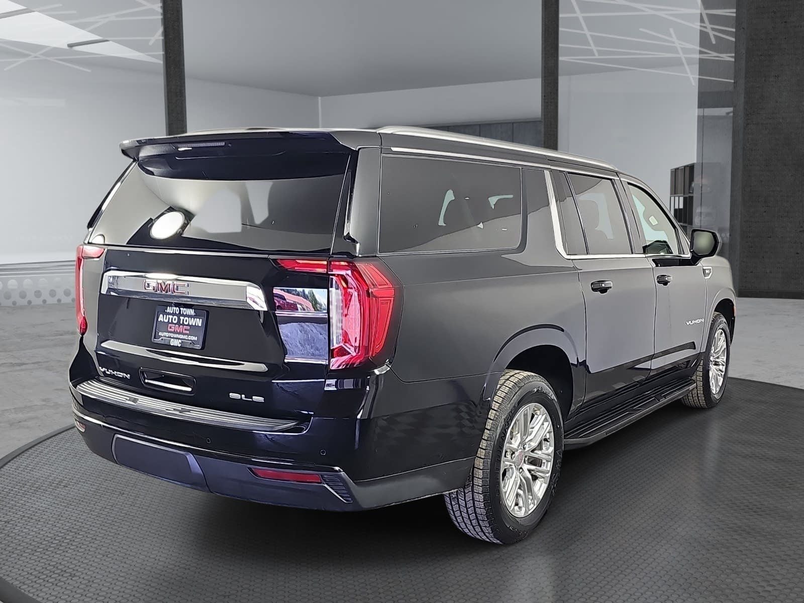2022 GMC Yukon XL 4WD 4dr SLE