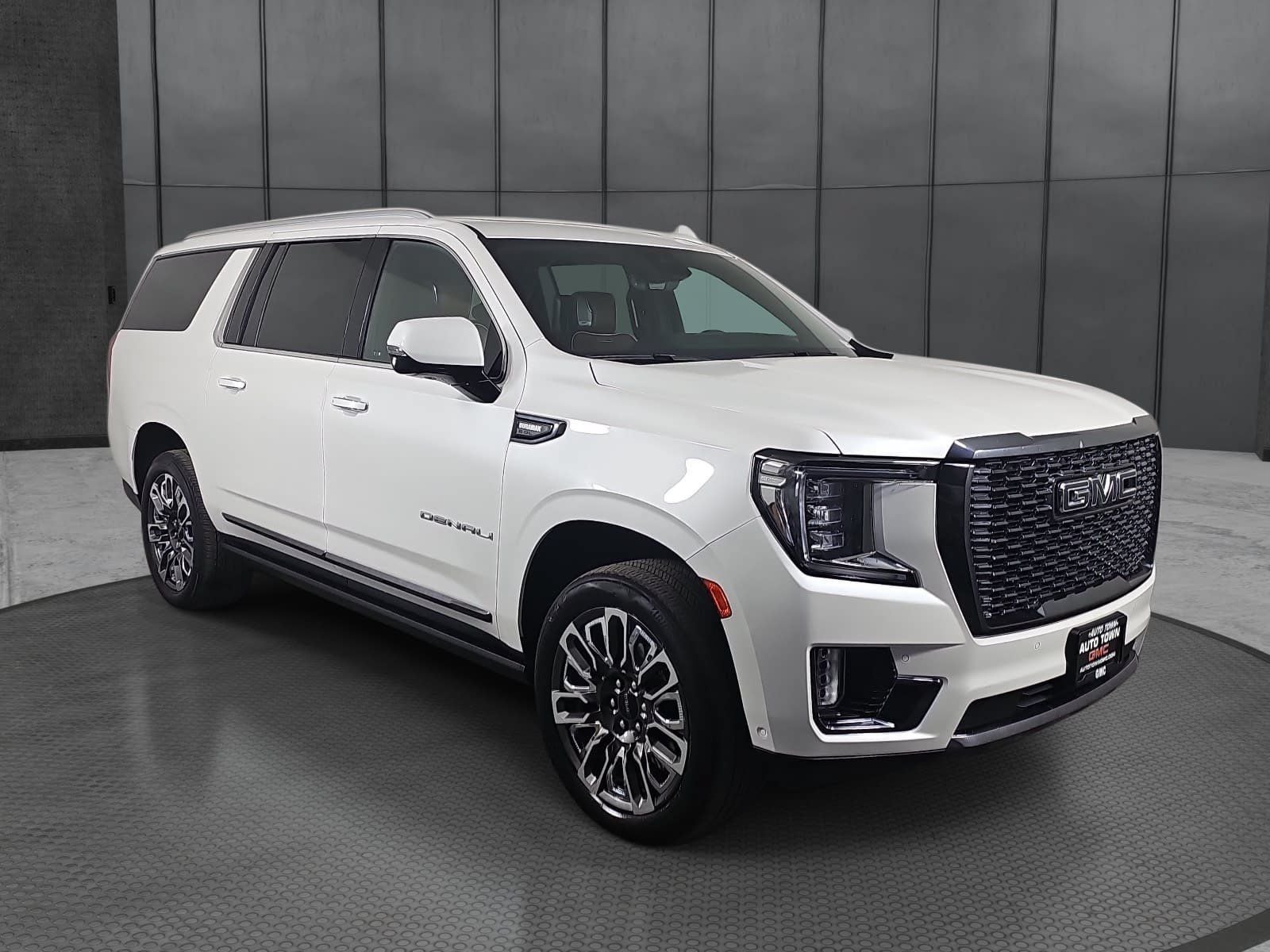 2023 GMC Yukon XL 4WD 4dr Denali Ultimate