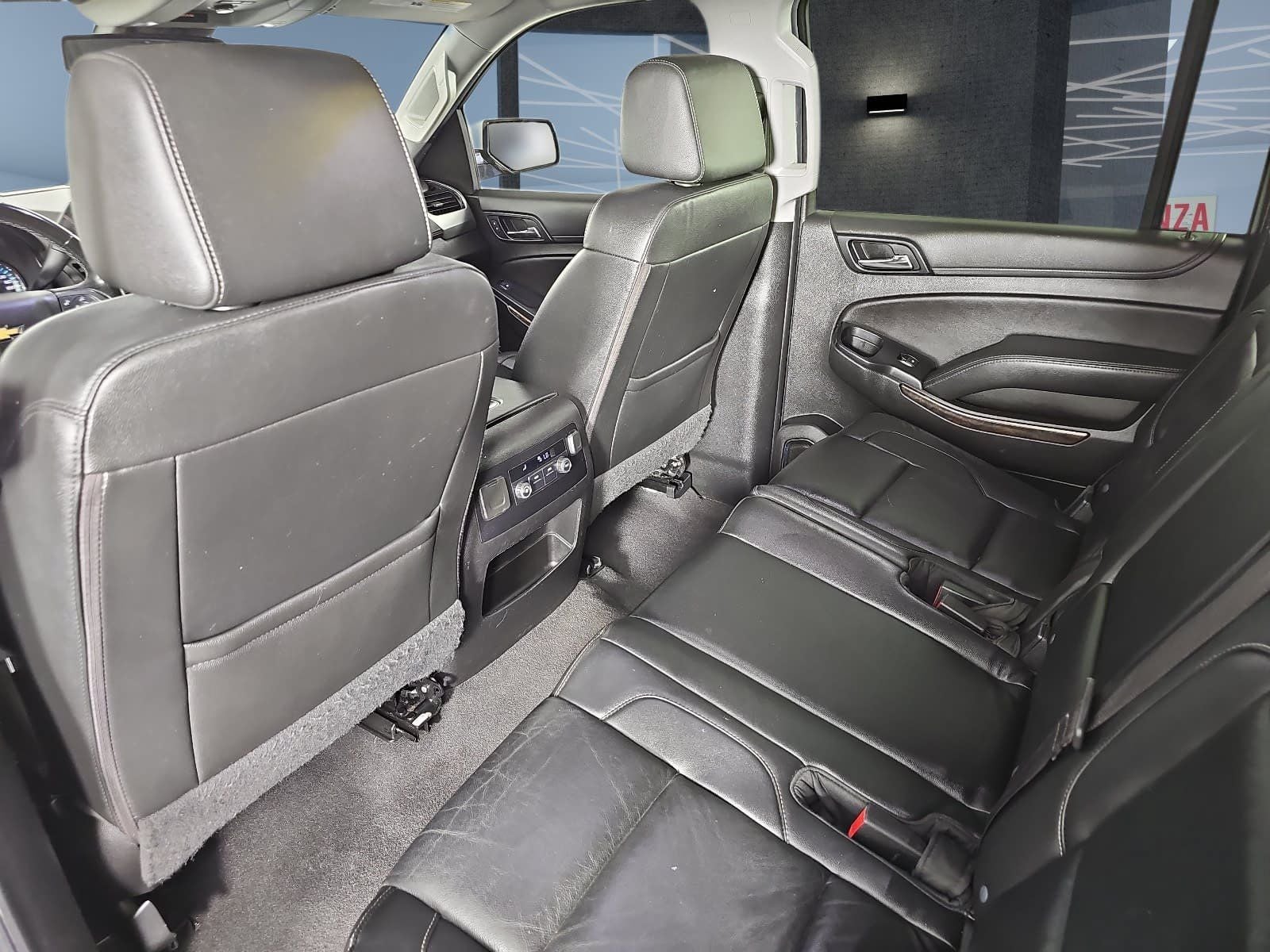 2019 Chevrolet Suburban 4WD 1500 LT