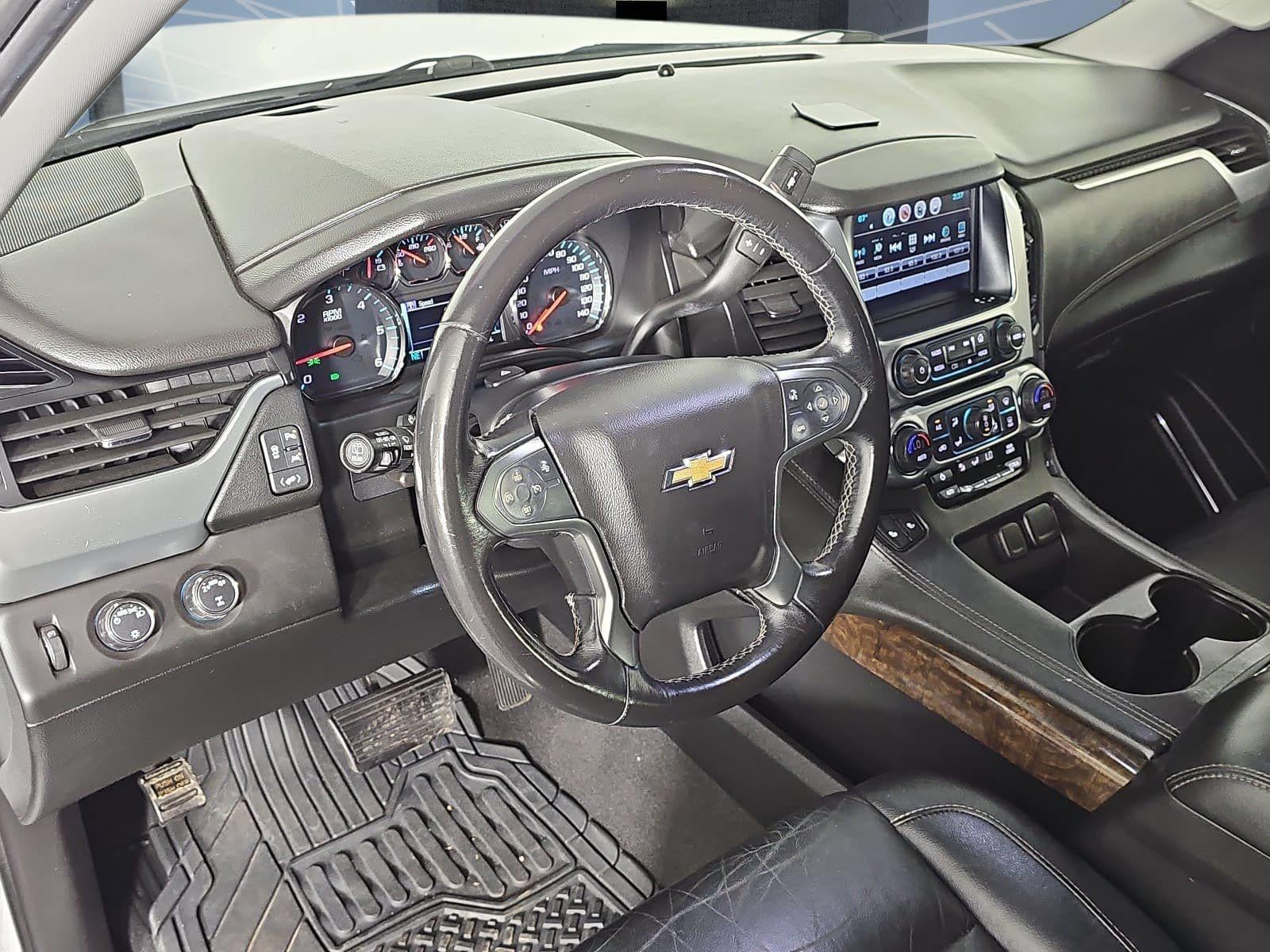 2019 Chevrolet Suburban 4WD 1500 LT