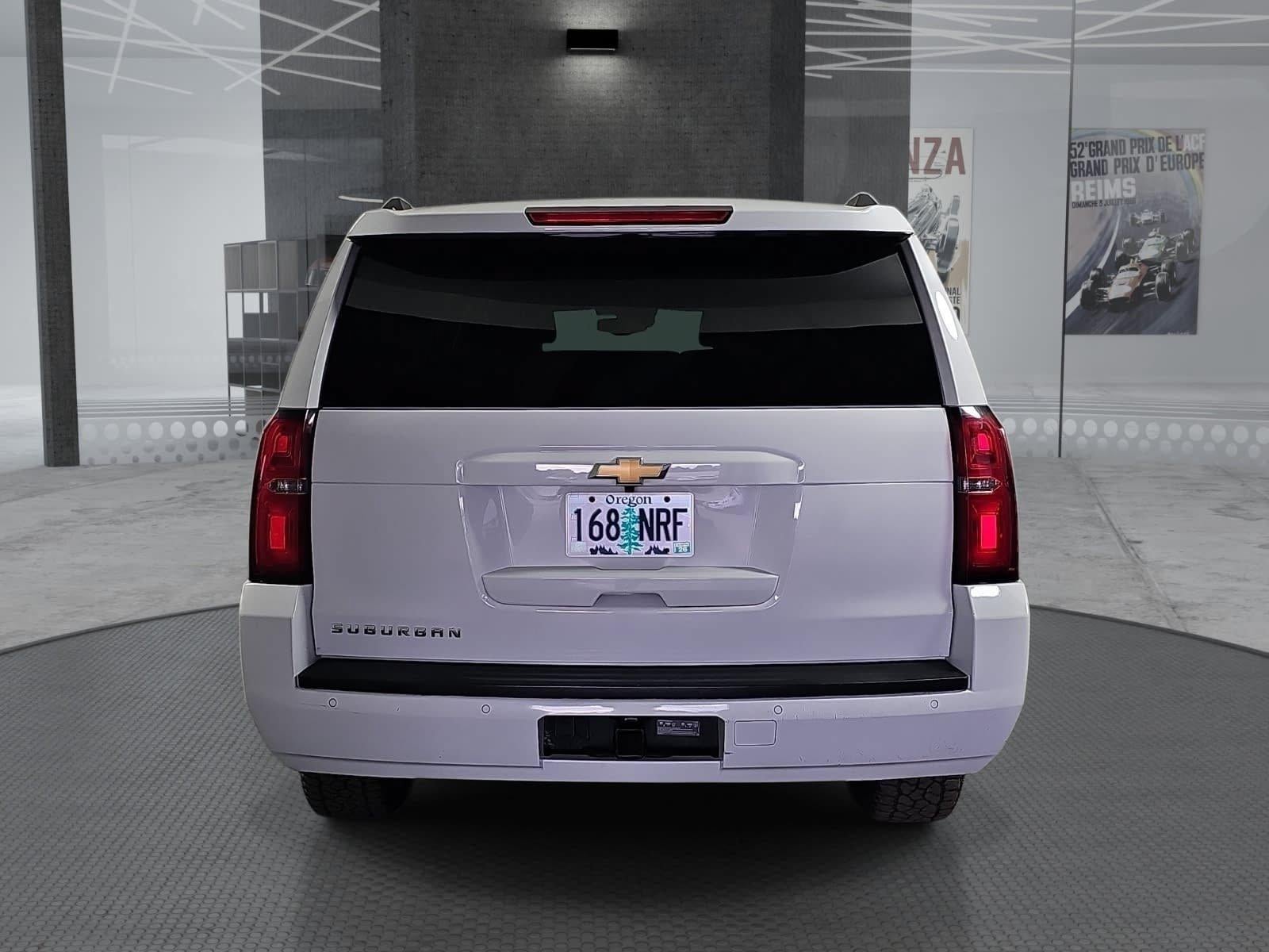 2019 Chevrolet Suburban 4WD 1500 LT