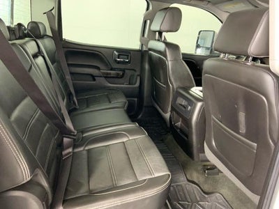 2015 GMC Sierra 2500 HD Crew Cab Standard Box 4-Wheel Drive Denali