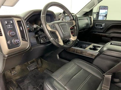 2015 GMC Sierra 2500 HD Crew Cab Standard Box 4-Wheel Drive Denali