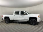 2015 GMC Sierra 2500 HD Crew Cab Standard Box 4-Wheel Drive Denali