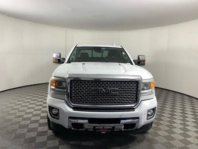 2015 GMC Sierra 2500 HD Crew Cab Standard Box 4-Wheel Drive Denali