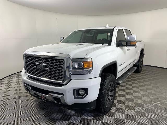 2015 GMC Sierra 2500 HD Crew Cab Standard Box 4-Wheel Drive Denali