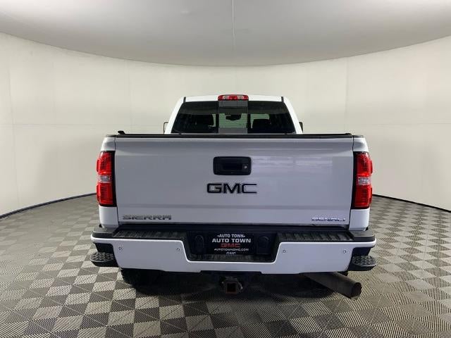 2015 GMC Sierra 2500 HD Crew Cab Standard Box 4-Wheel Drive Denali