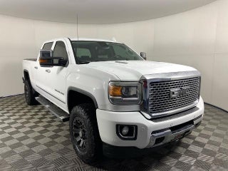 2015 GMC Sierra 2500 HD Crew Cab Standard Box 4-Wheel Drive Denali