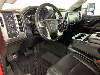 2018 GMC Sierra 2500 HD Crew Cab Standard Box 4-Wheel Drive SLT
