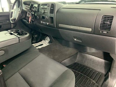 2013 GMC Sierra 2500 HD Extended Cab Standard Box 4-Wheel Drive SLE